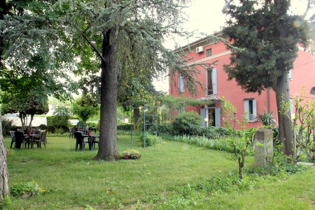Hotel Villa Azzurra Bolonia Exterior foto